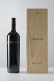 Cardinale, Magnum, Fles naast kist